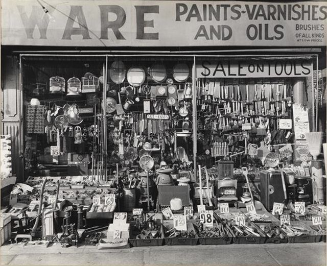 Hardware Store. January 26, 1938. 316-318 Bowery at Bleecker Street. Photo courtesy of MCNY.